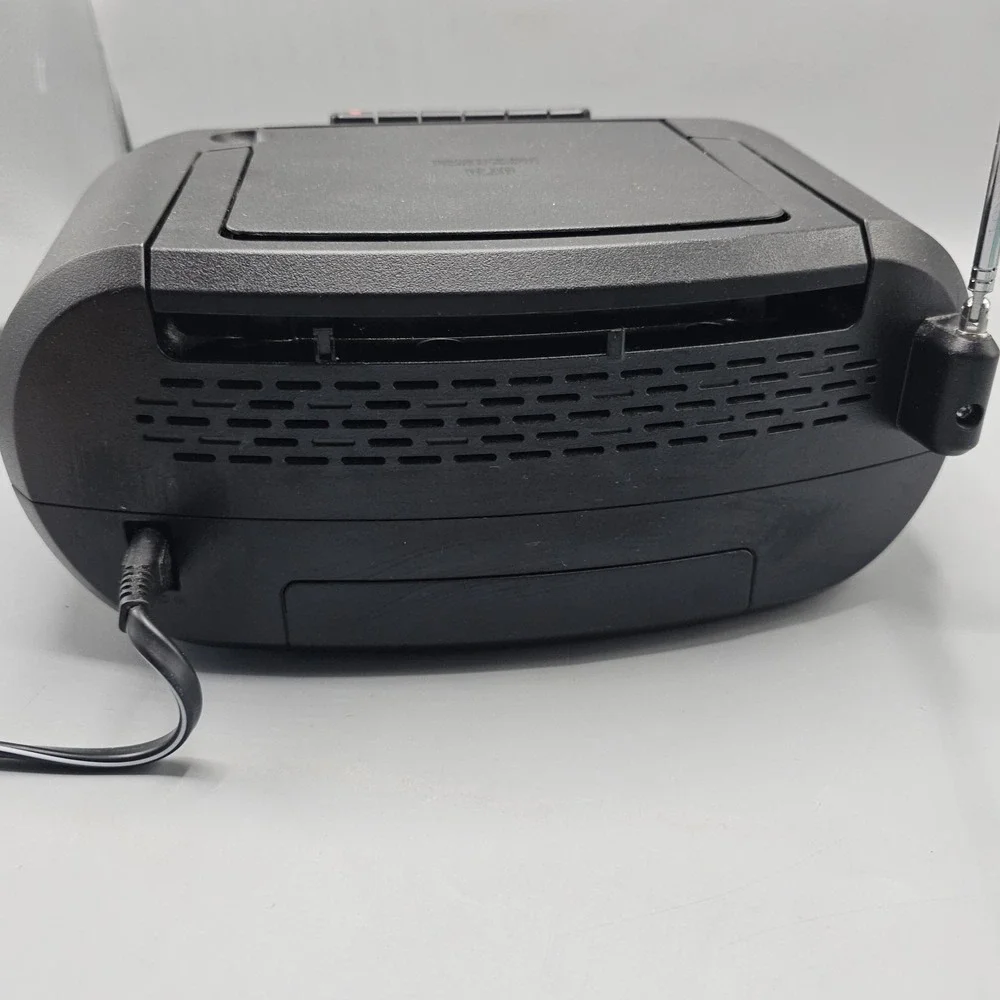 Sony CFD-S70 CD/Cassette Boombox with Radio Black Mega Bass Tested! Working!